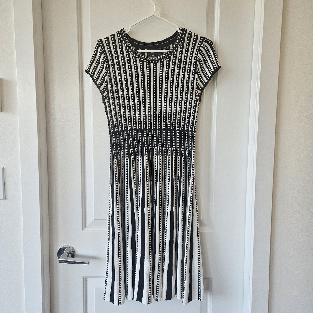 Maeve by Anthropologie Baird Sweater Dress Black and White Size Small - Picture 2 of 10